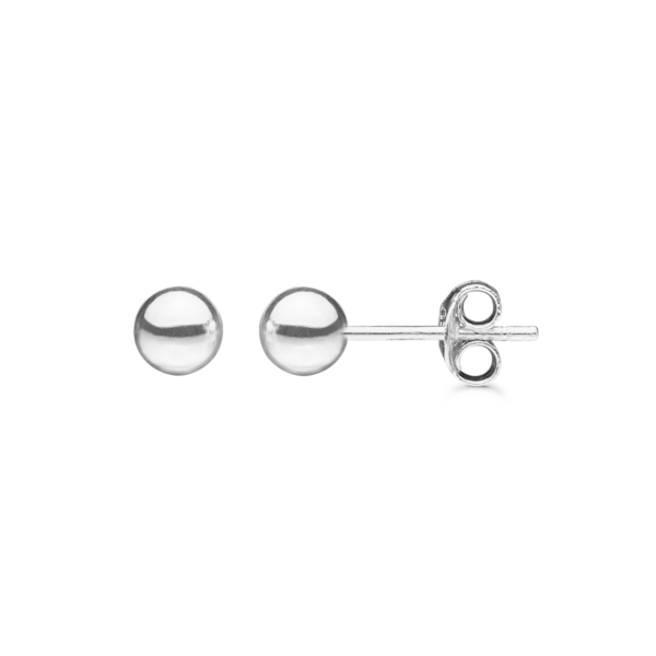 Örhängeboll i silver. Mått: 5 mm.