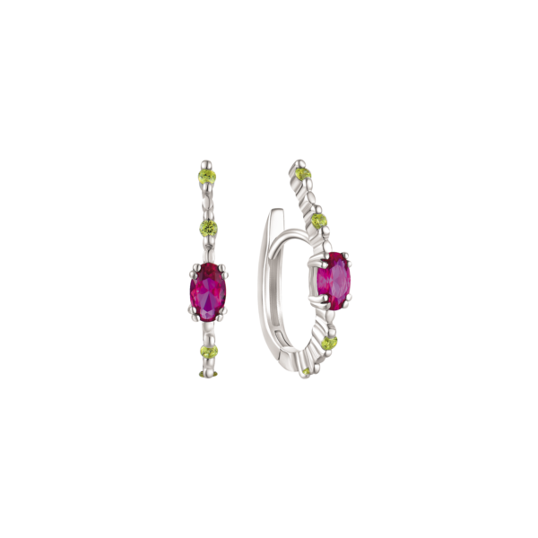Kreoler i silver, med oval rubin/grön zirconia sten