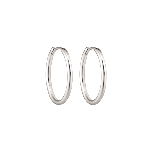 Dammring Hoops i silver. 1,6 x 18 mm.