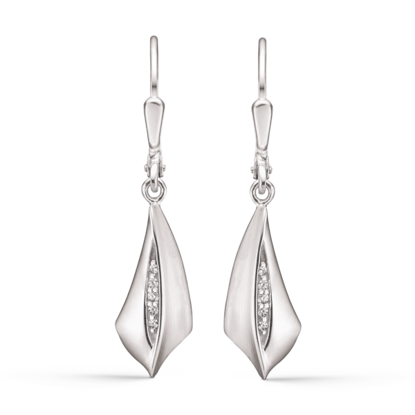 Støvring klassiska hängörhängen i silver, med vita stenar