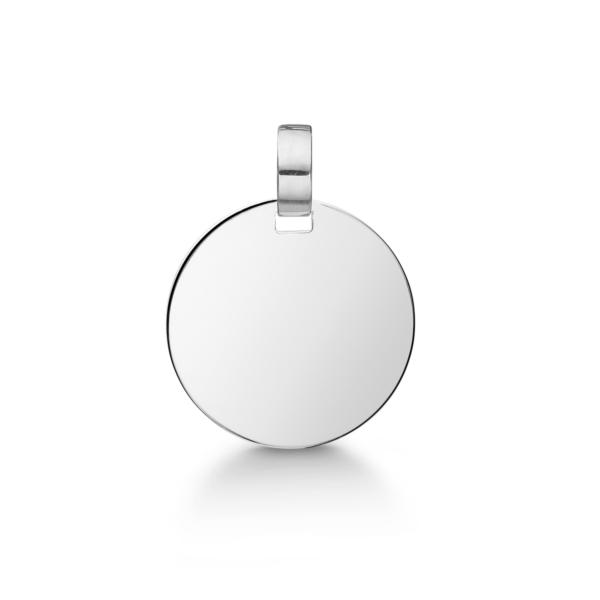 Silverhängande rund tallrik. Mått 18 mm.