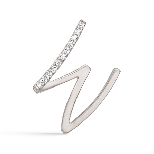 Bokstavshänge i silver W. med facetterad zirkon. Mått: 17 x 10 x 4 mm.