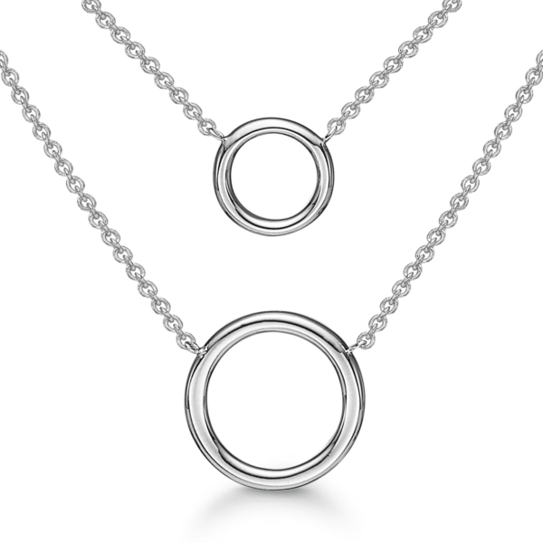 Silverhalsband rhodinerat 2 cirklar. Kedjan är 42+5 cm lång.