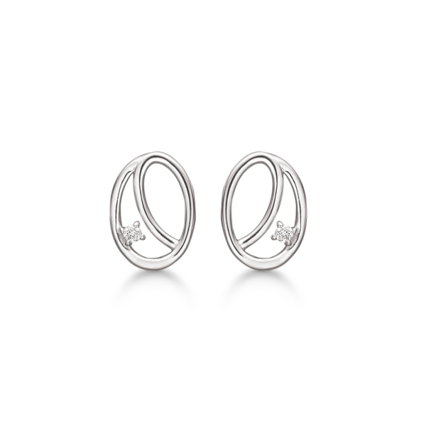 Silverörhänge rodiumpläterad oval med linjegenomgång med diamant.