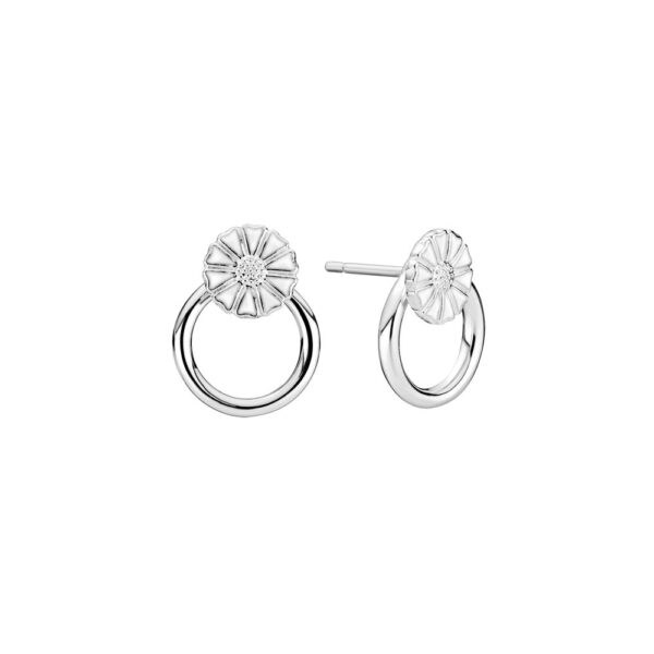 Lund Copenhagen Daisy örhängen i silver. 7,5 mm