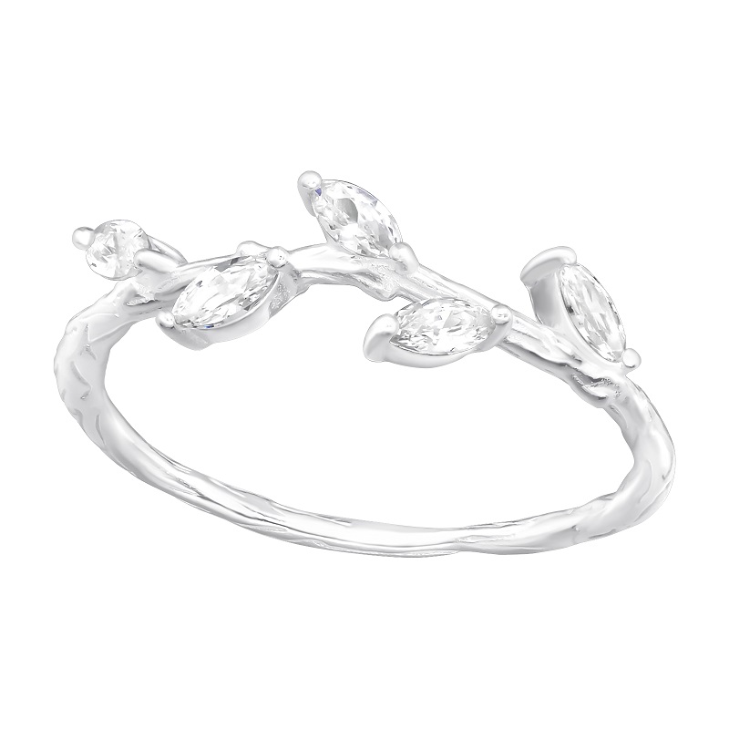 Forgrenet-soelv-ring-med-sten