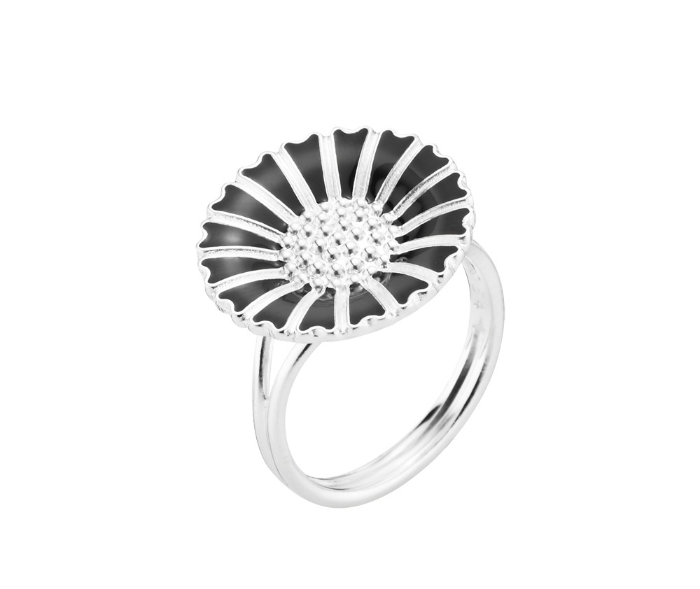 MARGUERIT-RING-18MM-MED-SORT-EMALJE