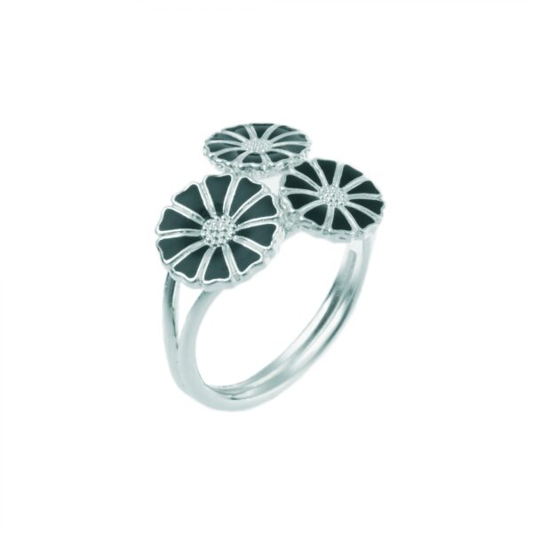Lund Copenhagen Daisy ring silver med svart emalj och 3x prästkragar