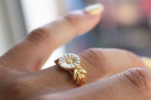 Marguerit ring