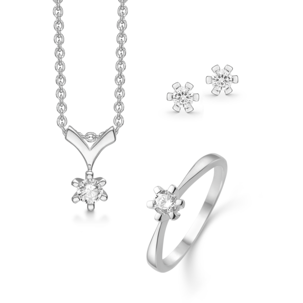 Silversmyckeset med syntetiska cubic zirconia i 6 spännen.