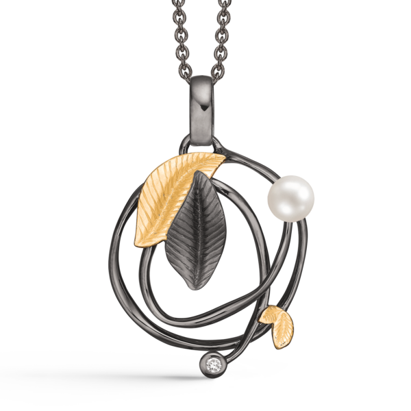 Støvring Lövhalsband i svart silver med pärl- och zirkonstenar
